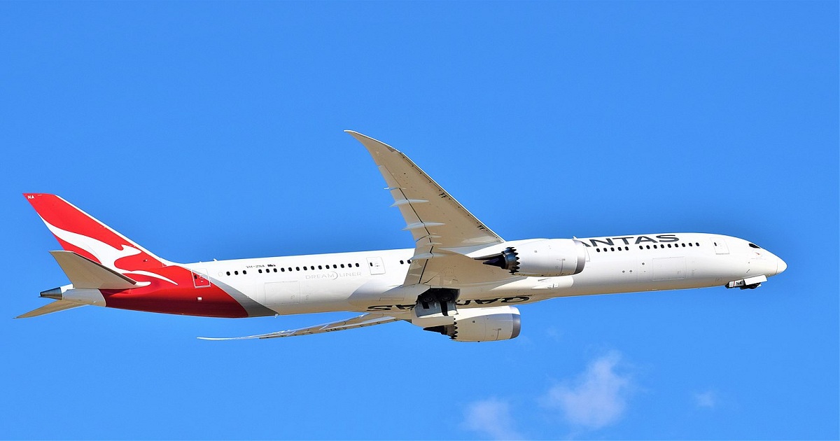 ACCC probes Qantas purchase of Alliance stake