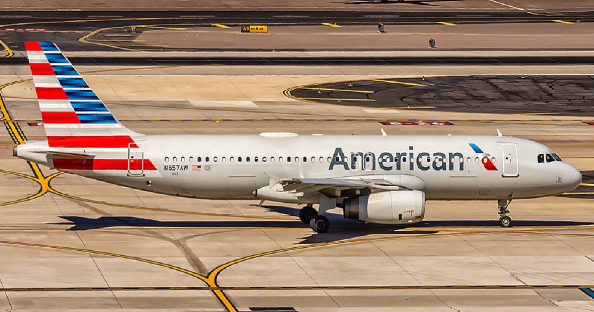 American Airbus A320 Lands In San Antonio With Engine Fire